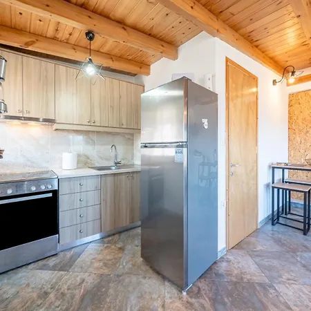 Violas Agios Matthaios (Corfu)